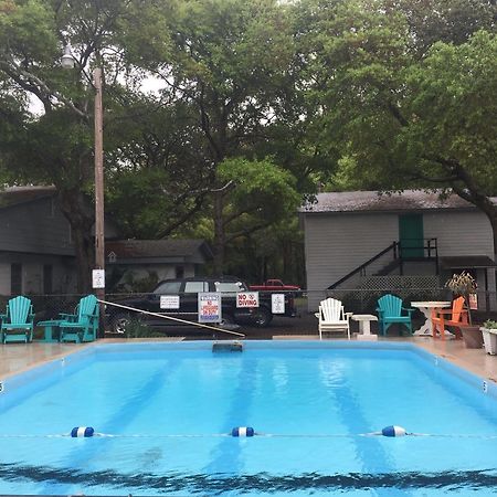 Captain'S Cove Motel Oak Island Dış mekan fotoğraf