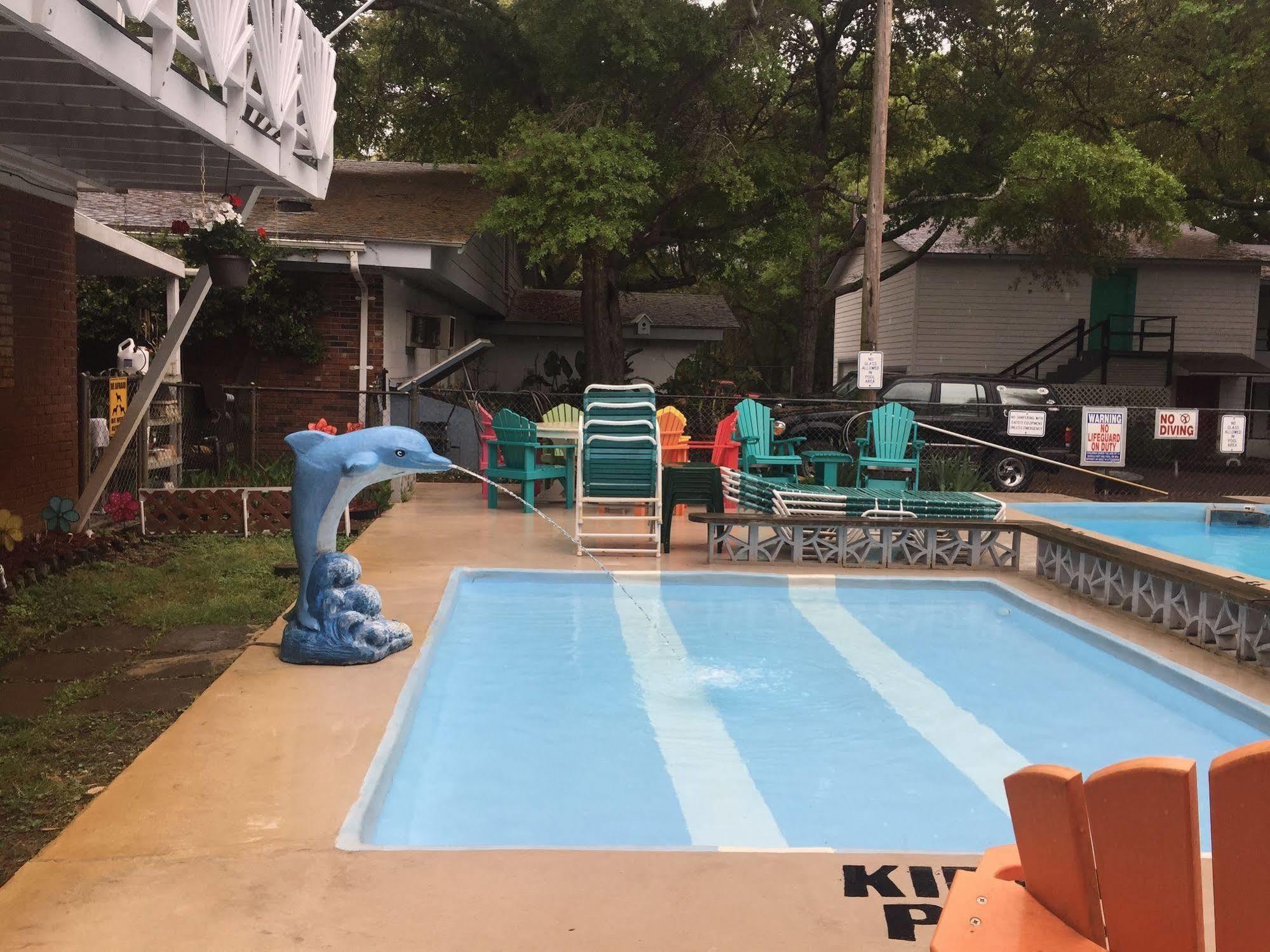Captain'S Cove Motel Oak Island Dış mekan fotoğraf